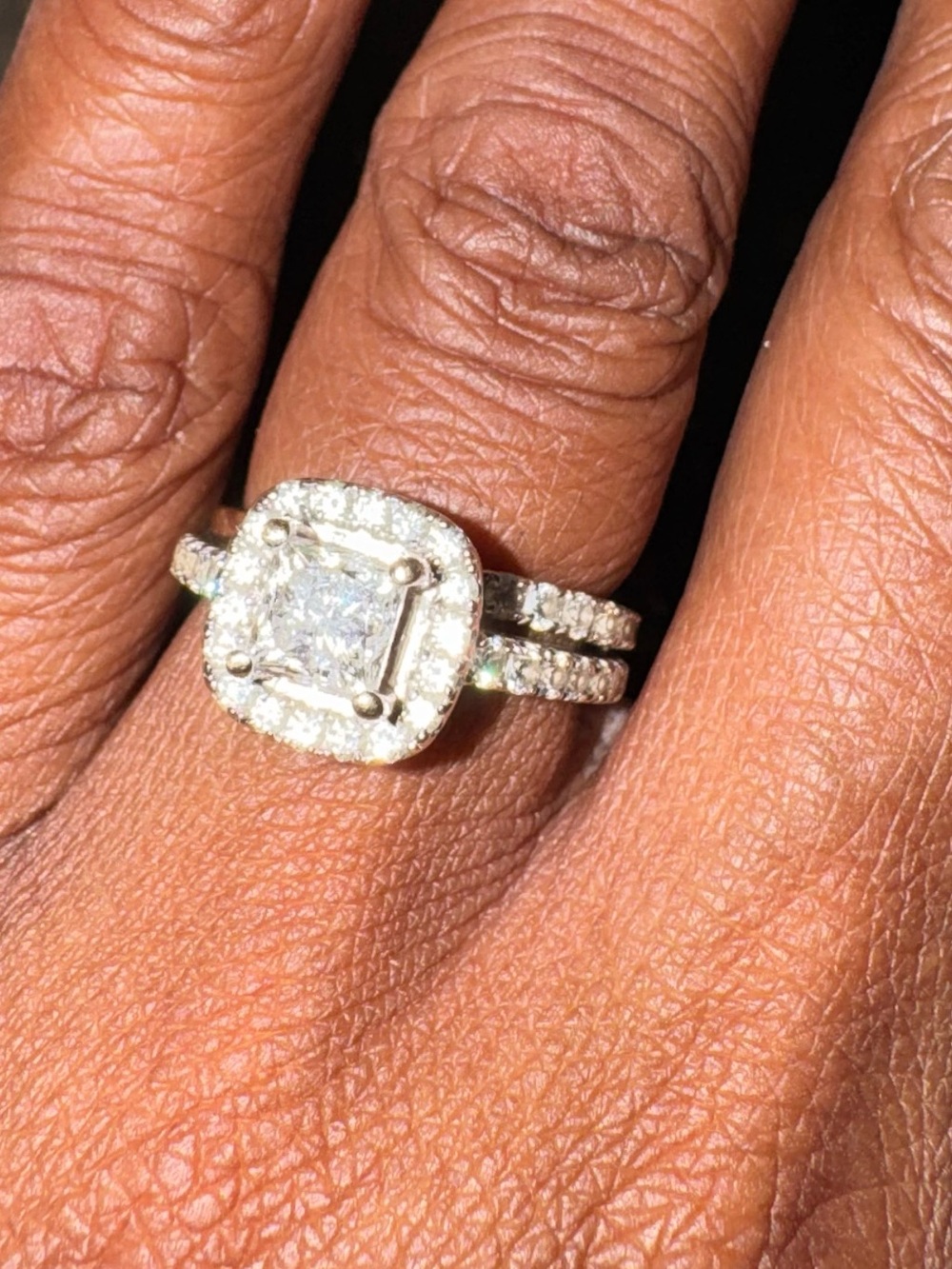 2kt white gold Halo Engagement Ring Set - White